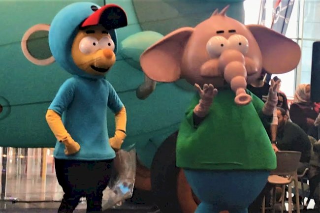 Kral Şakir Fil Necati Gösterisi - Kral Şakir Müzikali - Korsanlar Diyarı 